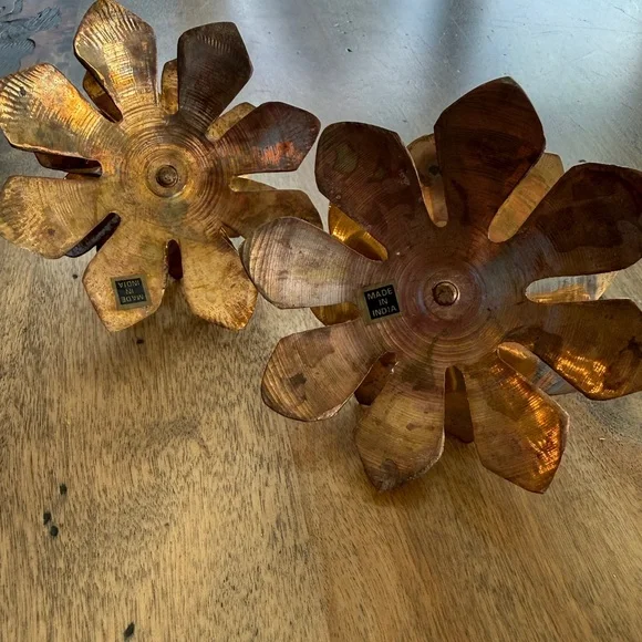 Copper Floral Candle Holders brass Cottagecore heritage vintage home
Decor - Picture 5 of 5